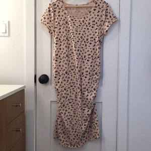 Maternity t-shirt dress